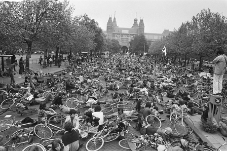 bike demo in Amsterdam